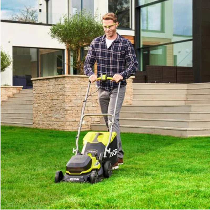 Tondeuse RY18LMX40A-240 18V ONE+™ Brushless Ø 37 cm avec 2 batteries 4Ah
