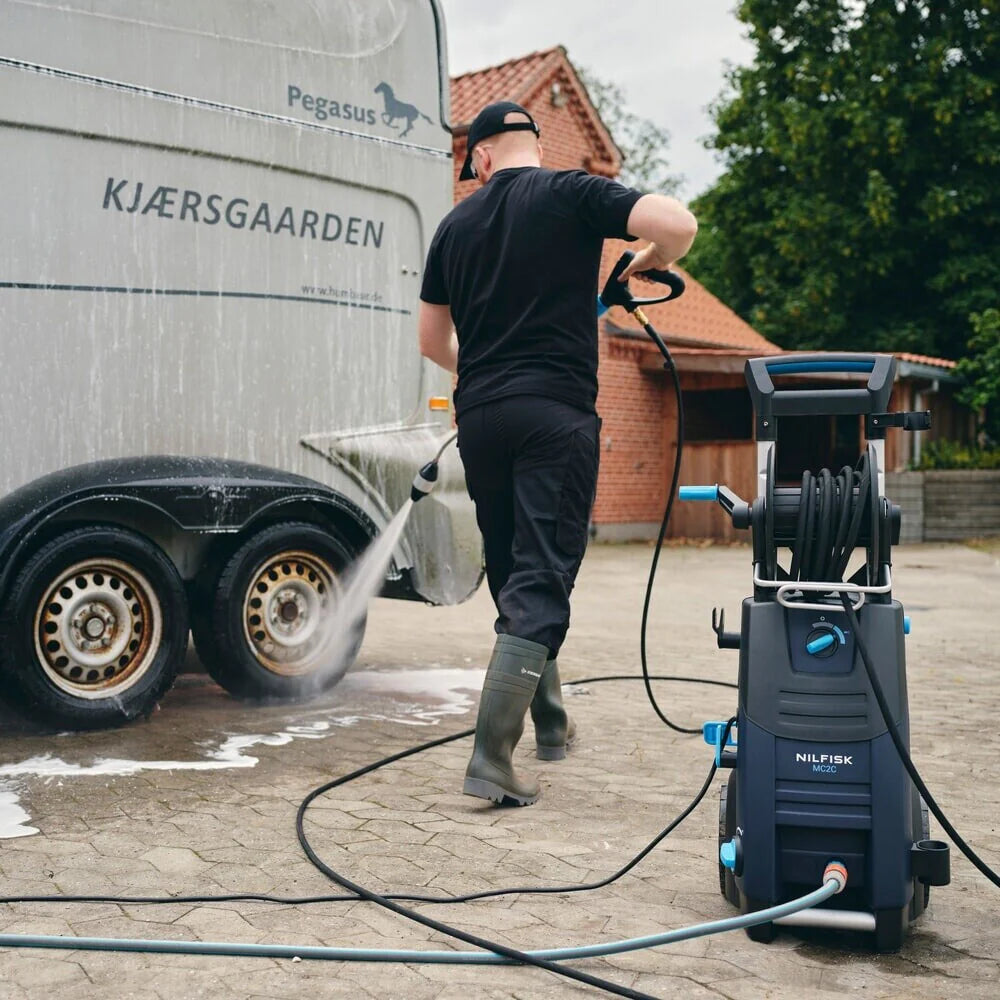 Nettoyeur haute pression mobile eau froide compact MC2C-140/610 XT EU - NILFISK PRO - 128471495
