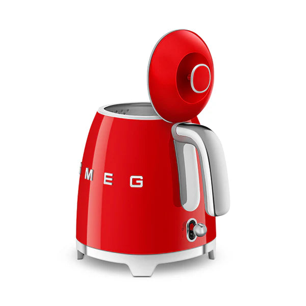 Mini bouilloire 0,8 L 1400 W KLF05RDEU rouge Smeg