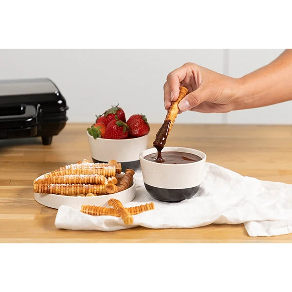 Appareil à gaufres en forme de frites - Wafle stick 1000 W Tristar