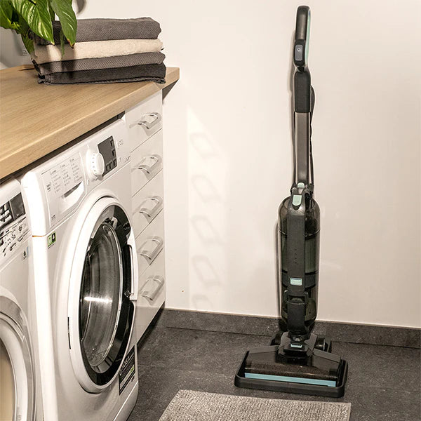 Aspirateur balai laveur filaire DOH143  Livoo