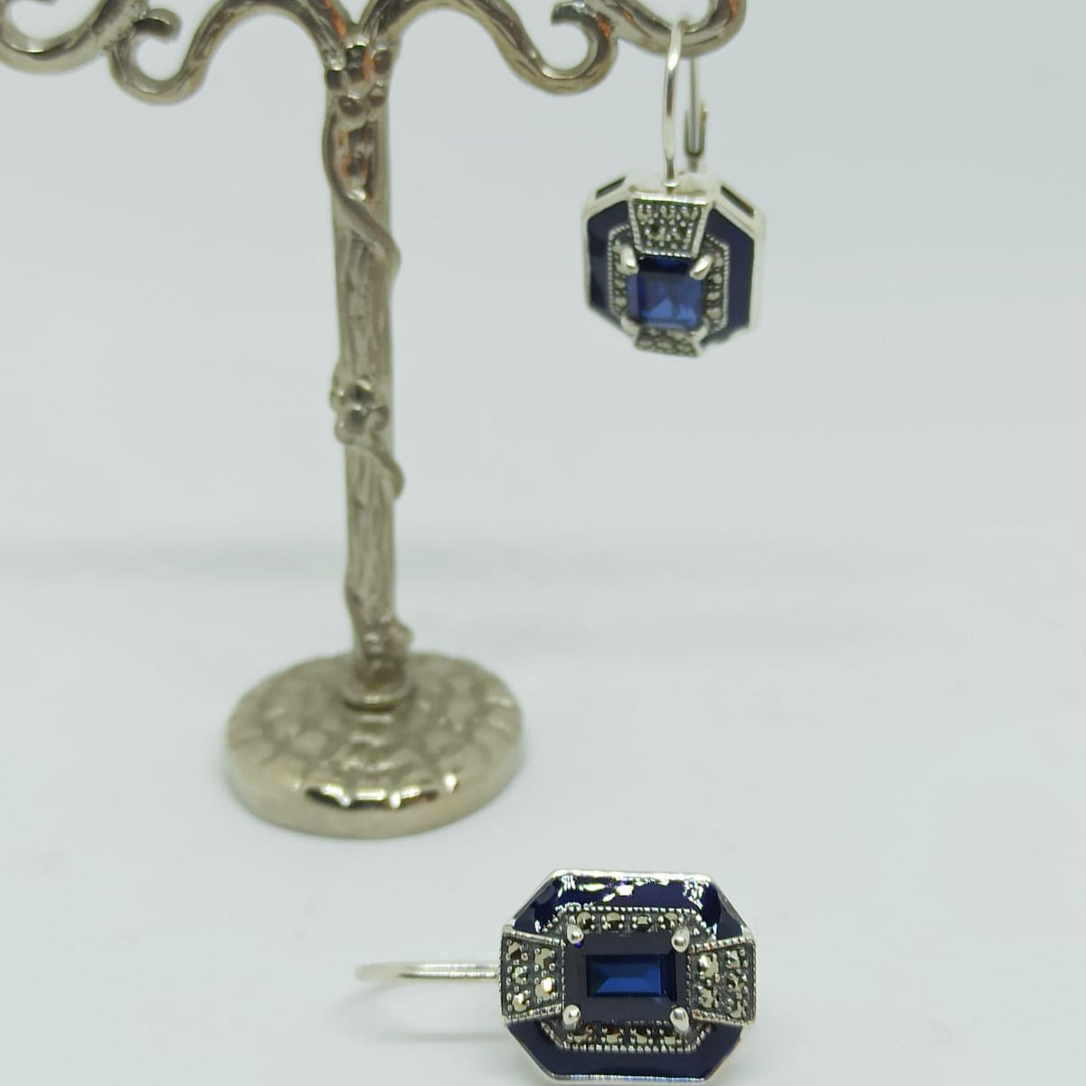 Boucles d'oreille Marianne Saphir
