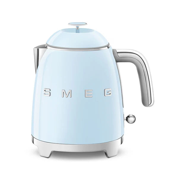 Mini bouilloire 0,8 L 1400 W KLF05PBEU bleu azur Smeg