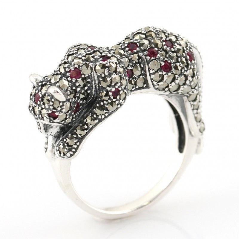 Bague Féline rubis