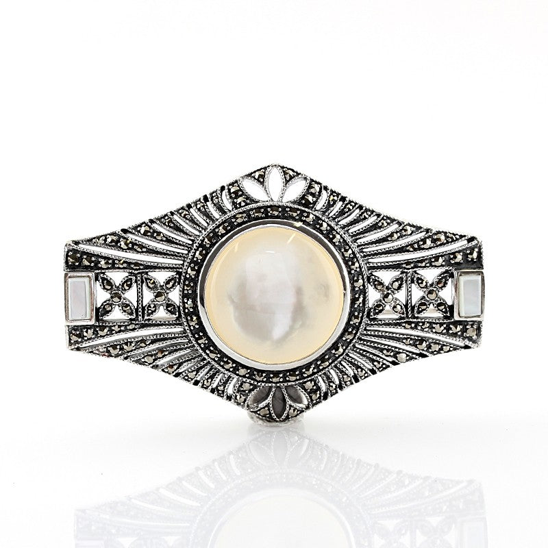 Broche Cécile