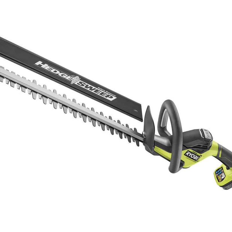 Taille-haies LINEA RYOBI RY18HT45A-120 18V lames 45cm HedgeSweep™ avec 1x2Ah et chargeur 1,5A